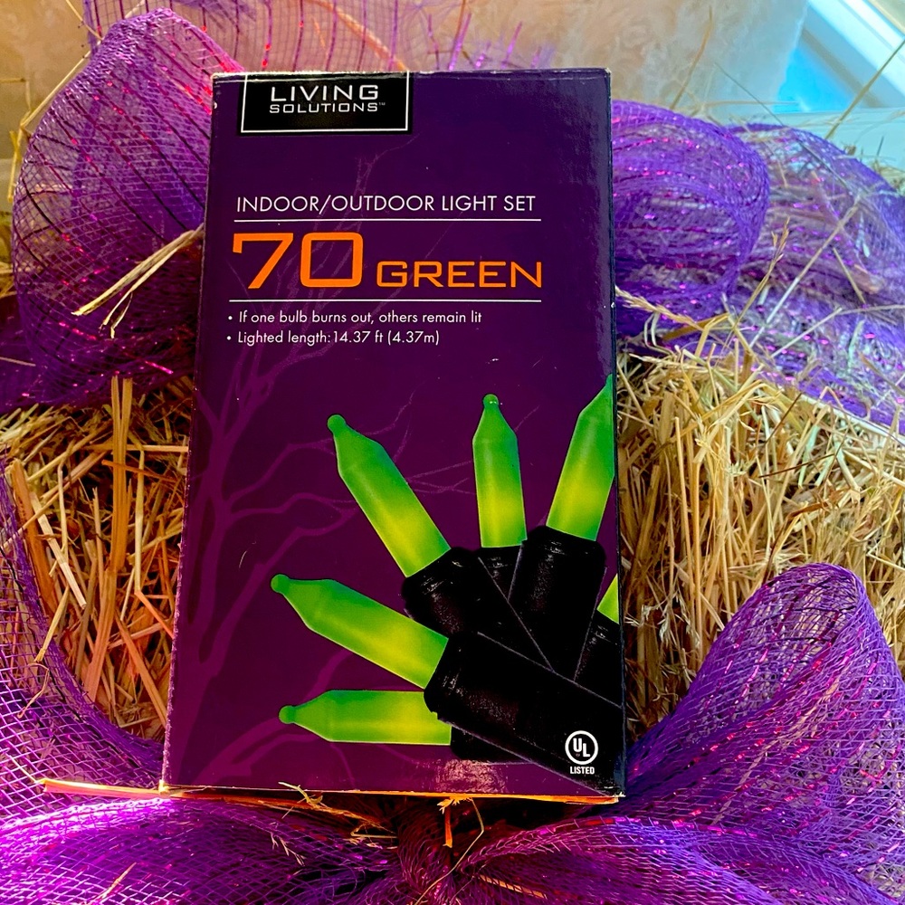 70 Green Mini Light 14.37’Ft Black Wire Lighted Length String Halloween Lights